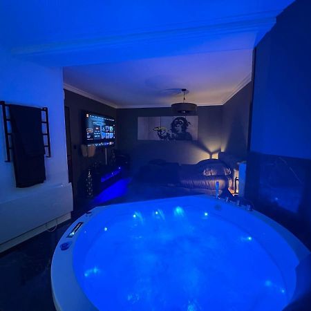 Luxury Room Fruges エクステリア 写真